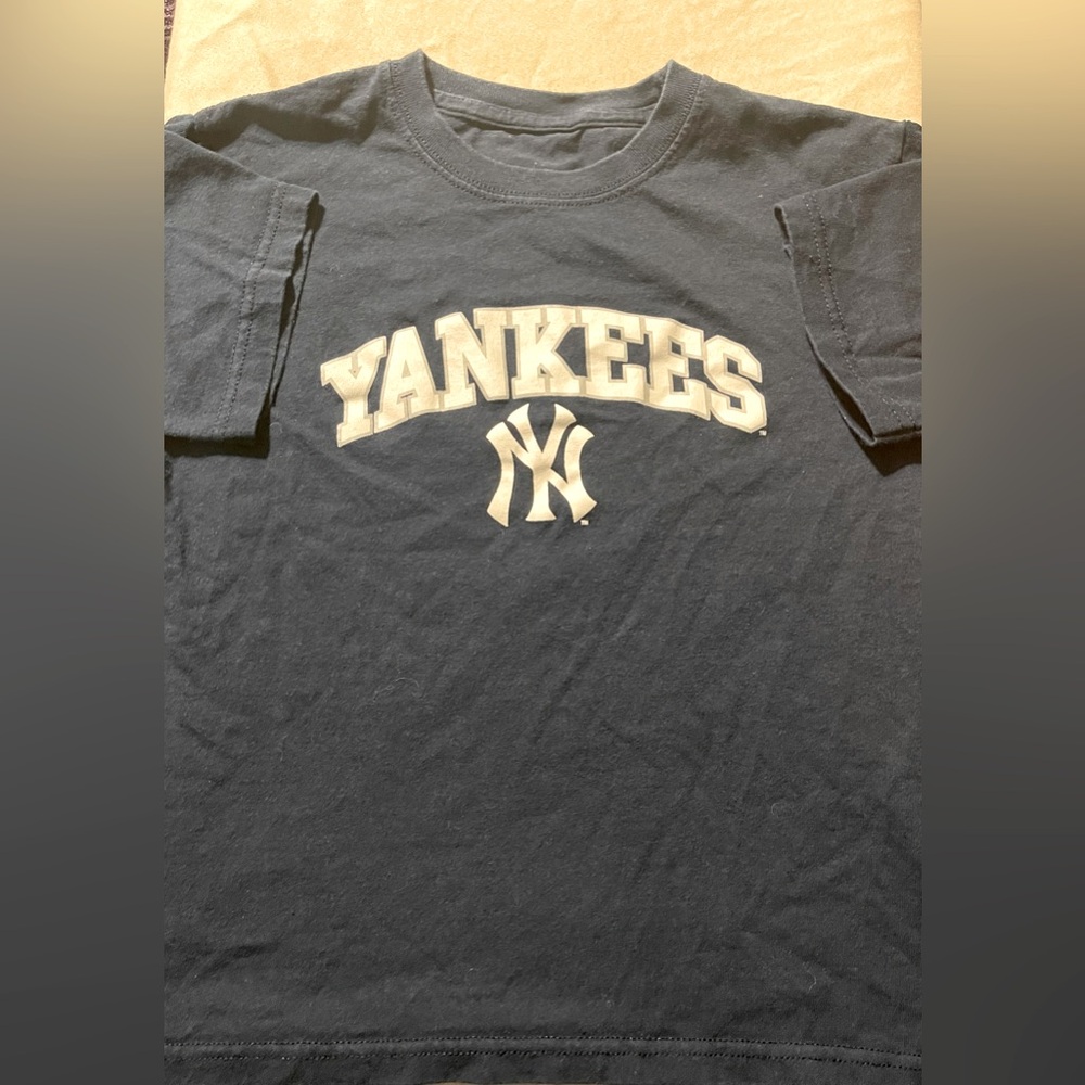 Boys Yankee’s Tshirt